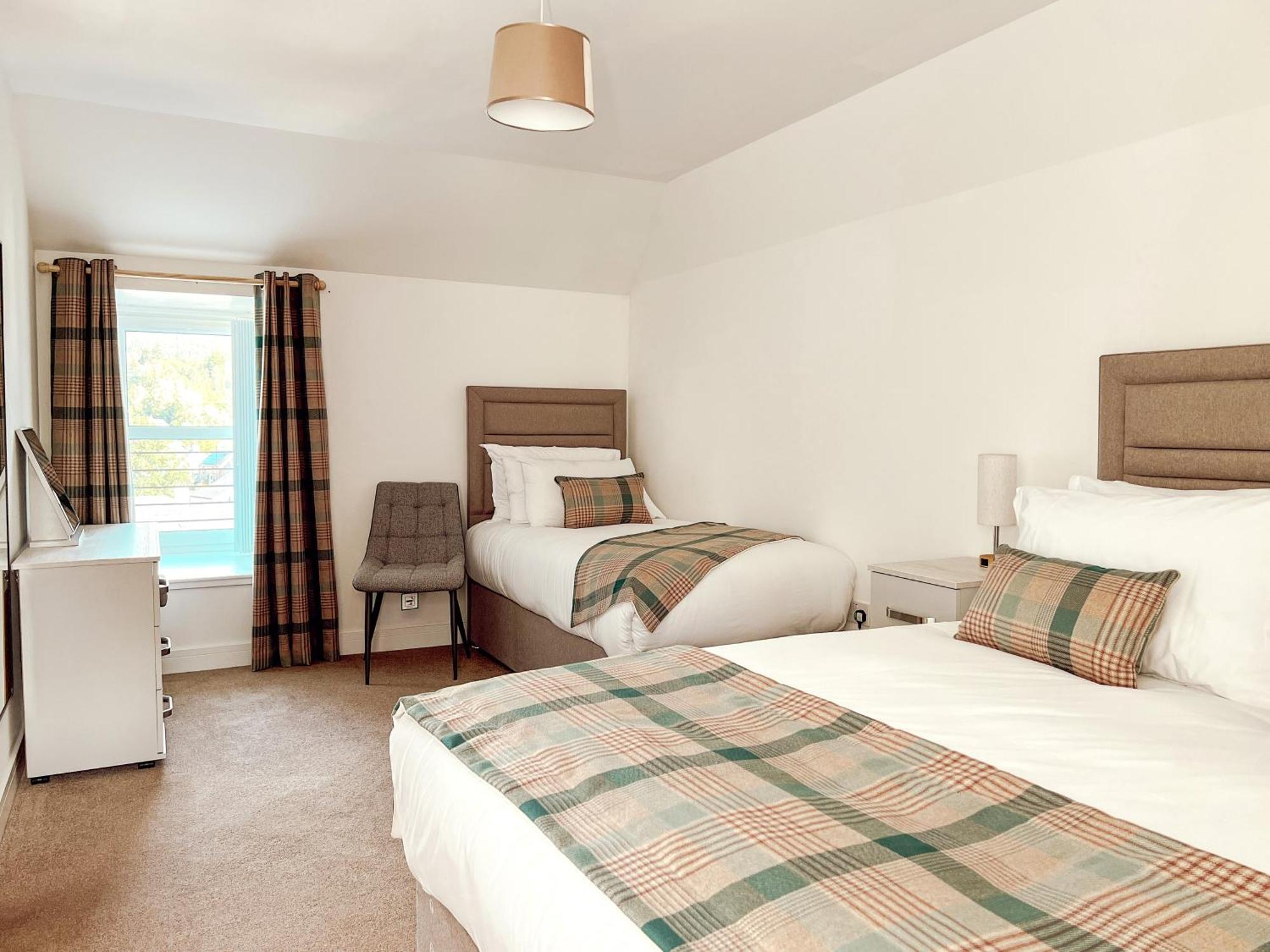 Loch Ness Gatehouse Apartments Fort Augustus Exterior photo